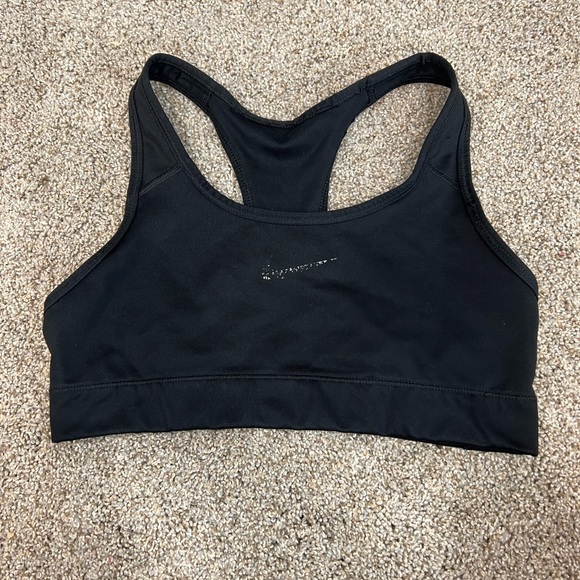 Nike sports bra - Picture 1 of 2